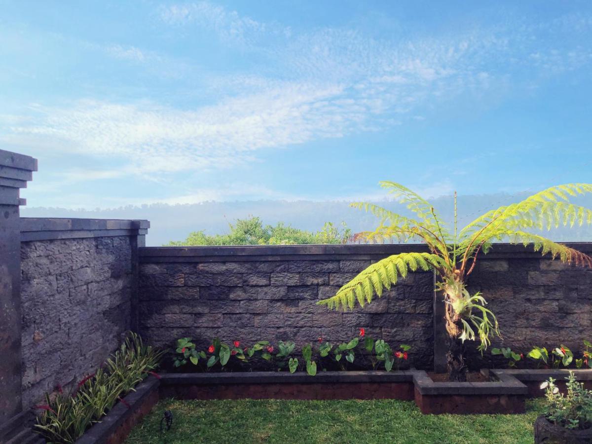 Buyan Lodge Lake View Villa เบอดูกูล ภายนอก รูปภาพ